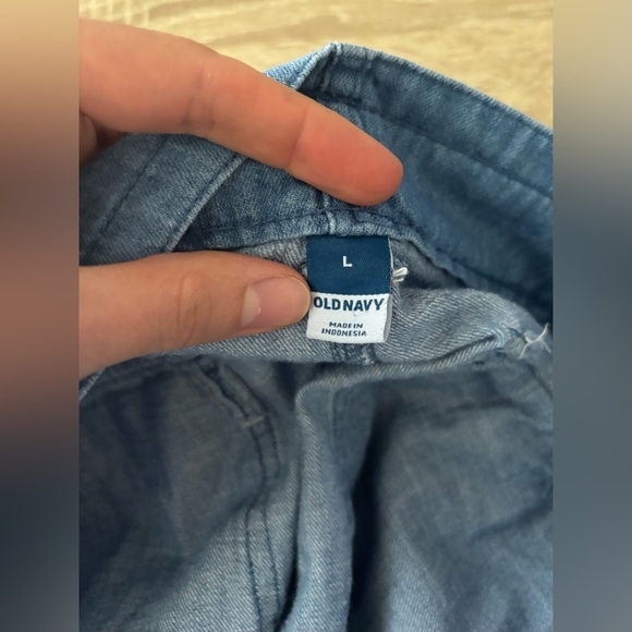 Old Navy Chambray 100% Cotton Loose Comfy Soft High Rise Stretchy Shorts - Picture 5 of 8